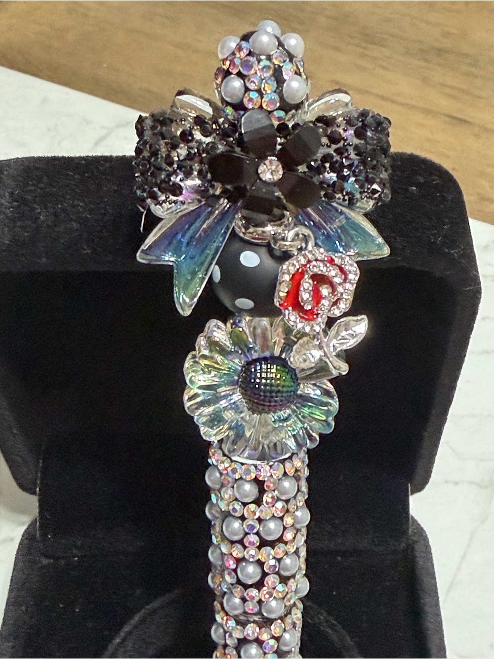 Handmade Rhinestone Beaded Pen - Picture 2 of 3